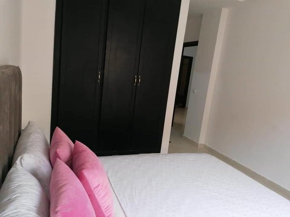 Апартаменты La Perle Mogadorienne For "Only For Couple And Family" Эс-Сувейра Экстерьер фото